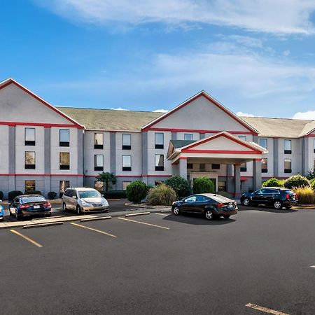 Red Roof Plus+ & Suites Atlanta Airport South Exterior photo